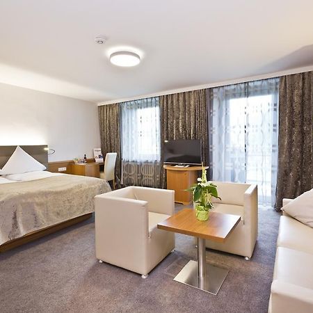 Stadthotel Goldenes Schiff Bad Ischl Bagian luar foto